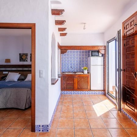 Apartamentos El Roqueo Conil De La Frontera Exterior foto