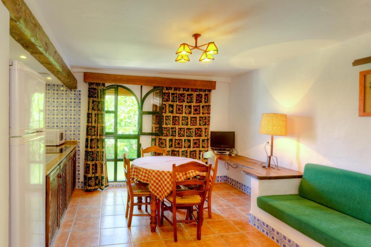 Apartamentos El Roqueo Conil De La Frontera Exterior foto