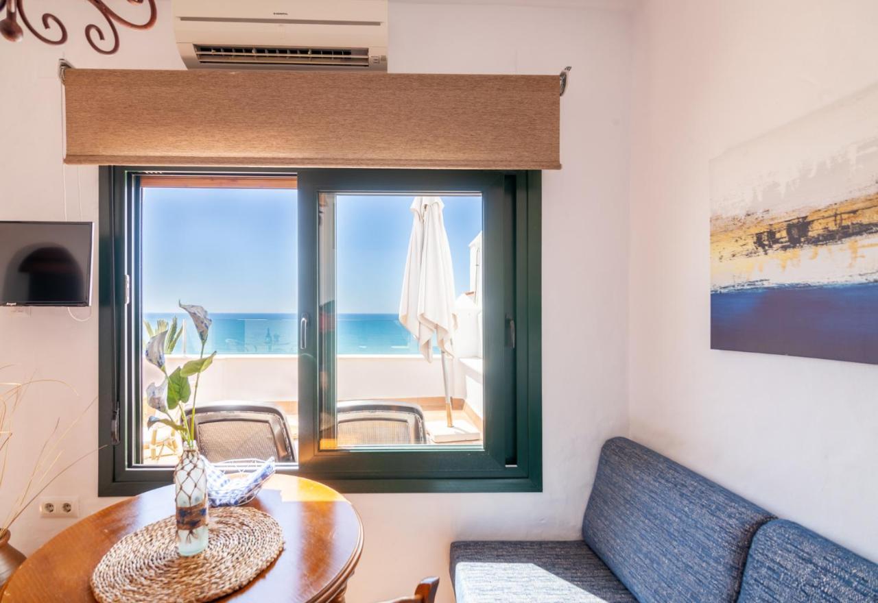 Apartamentos El Roqueo Conil De La Frontera Exterior foto