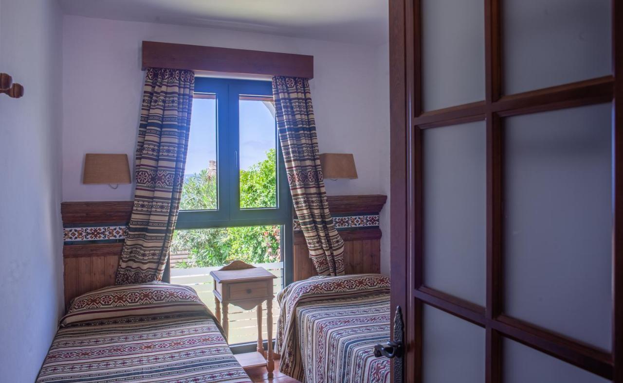Apartamentos El Roqueo Conil De La Frontera Exterior foto