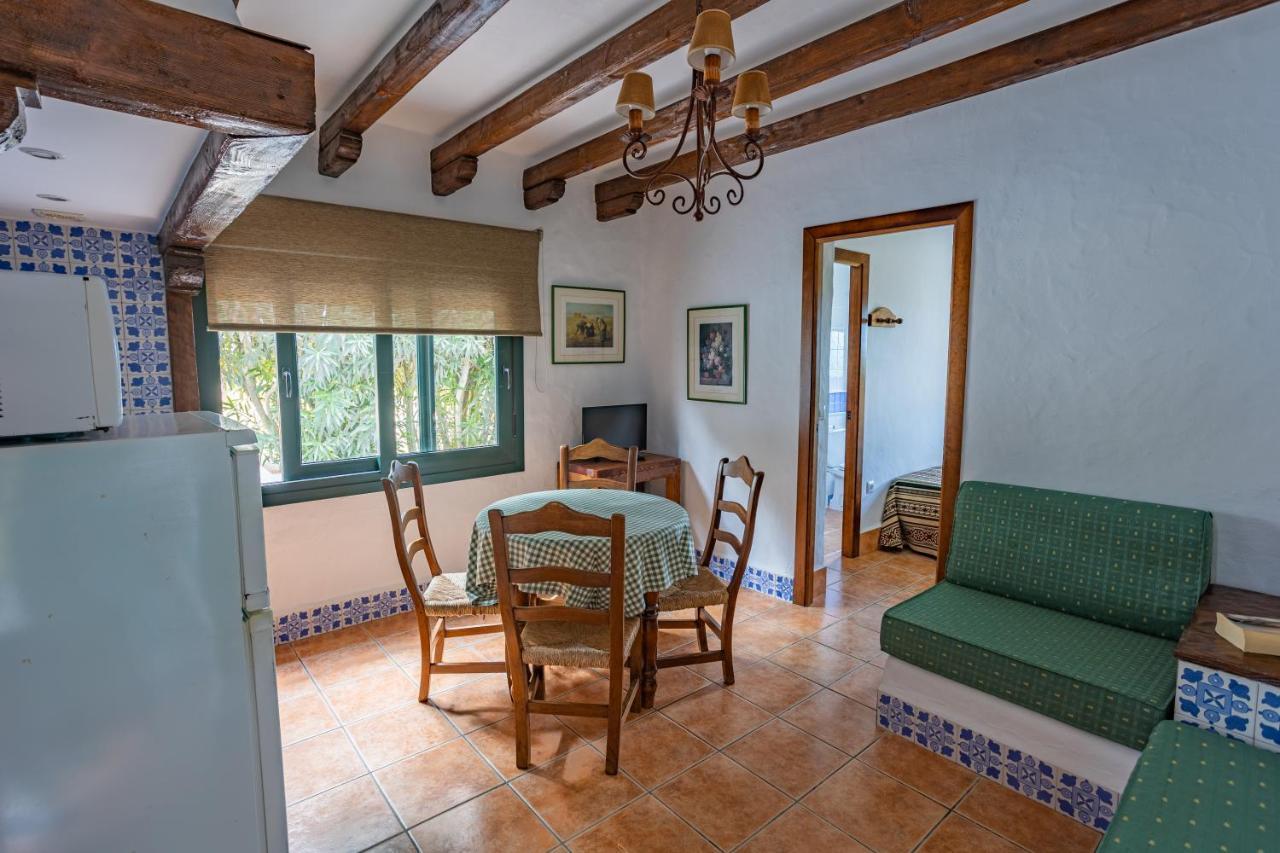 Apartamentos El Roqueo Conil De La Frontera Exterior foto