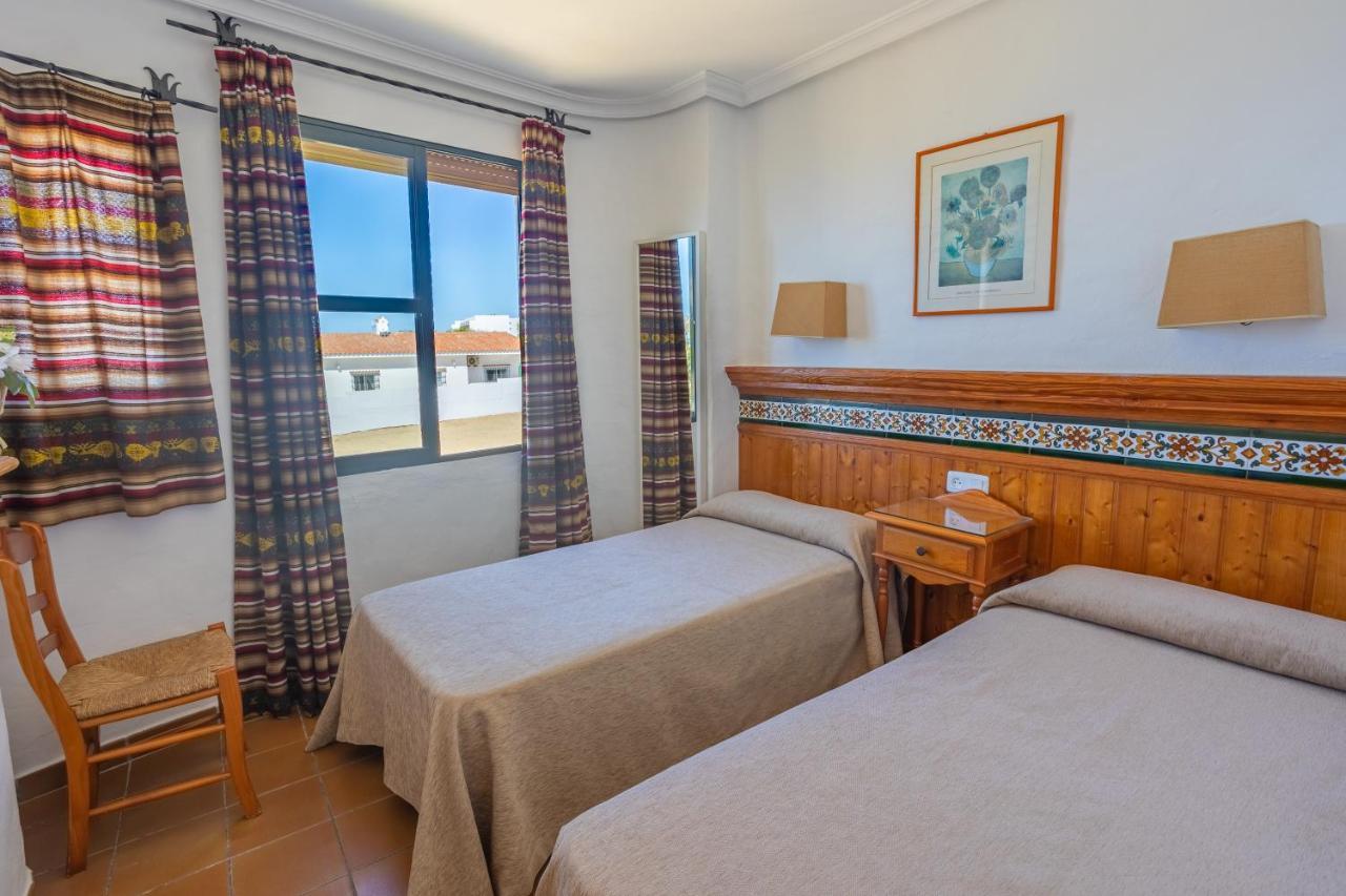 Apartamentos El Roqueo Conil De La Frontera Exterior foto