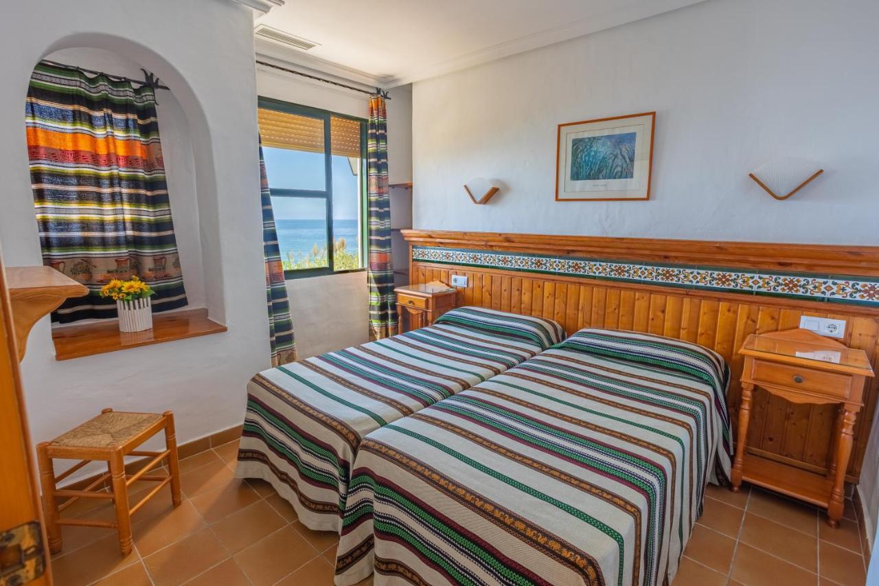 Apartamentos El Roqueo Conil De La Frontera Exterior foto