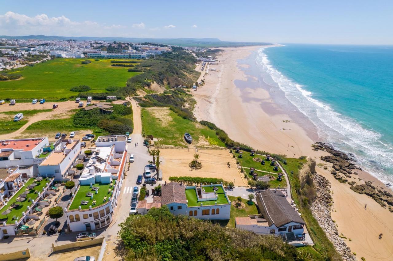 Apartamentos El Roqueo Conil De La Frontera Exterior foto