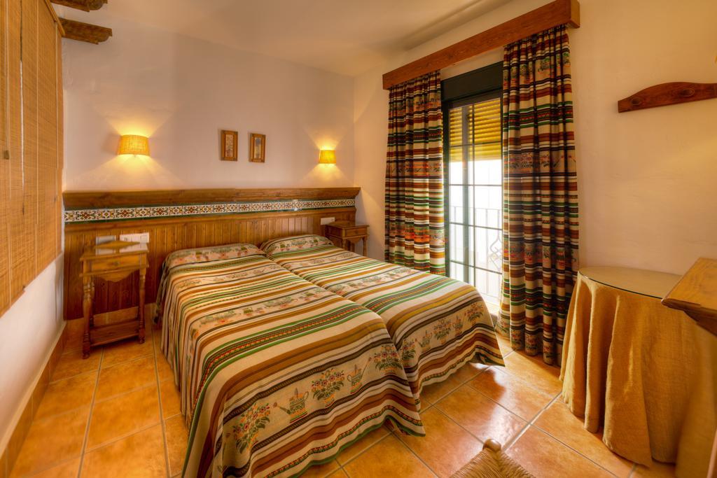 Apartamentos El Roqueo Conil De La Frontera Quarto foto
