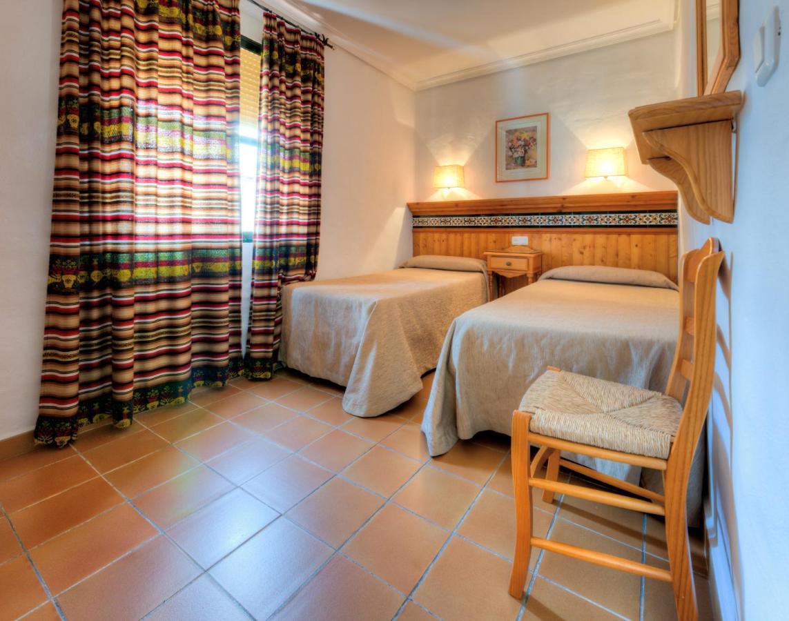 Apartamentos El Roqueo Conil De La Frontera Exterior foto
